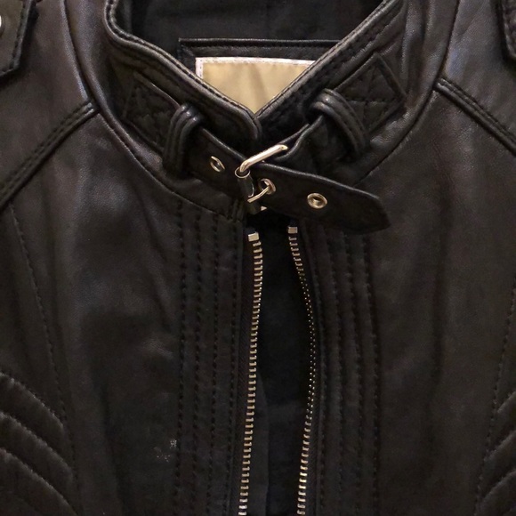 1 DAY SALE Gently used Michel Kors leather jacket - Picture 2 of 7